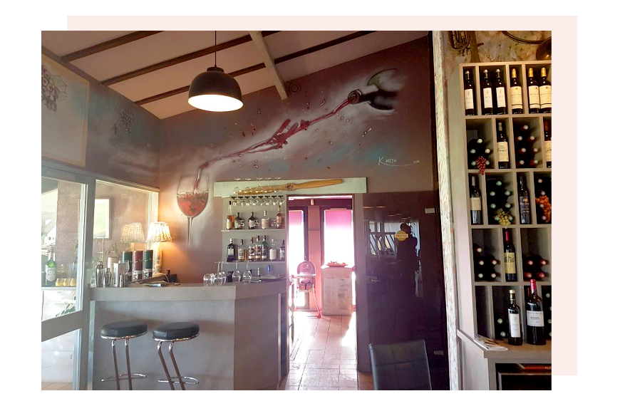 Le restaurant - La Terrasse d'Eole - Restaurant Les Artigues-de-Lussac - restaurant LES ARTIGUES-DE-LUSSAC