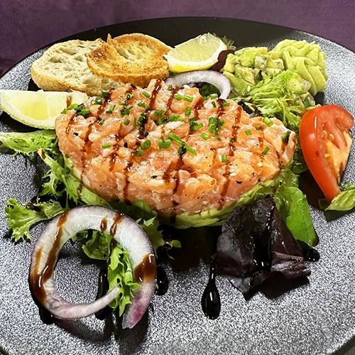 Le restaurant - La Terrasse d'Eole - Restaurant Les Artigues-de-Lussac - Restaurant Abzac